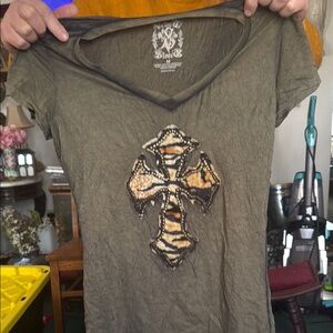 Reptile Cross T-Shirt - Olive and Tan